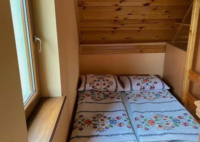 U Dudkow- Balia I Apiterapia Jelesnia